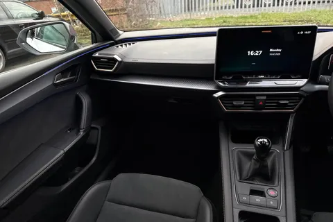 KY25HUH CUPRA Leon 1.5 TSI V2 Euro 6 (s/s) 5dr Thumbnail #21