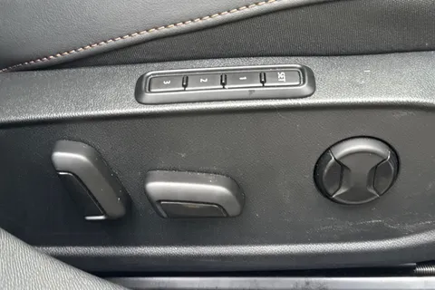 KY25HUH CUPRA Leon 1.5 TSI V2 Euro 6 (s/s) 5dr Thumbnail #32