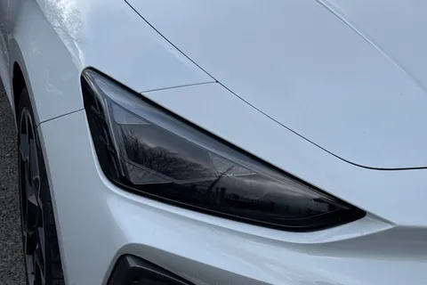 KY25HUH CUPRA Leon 1.5 TSI V2 Euro 6 (s/s) 5dr Thumbnail #39