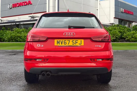 6 of 47 for AUDI Q3 1.4T FSI Sport 5dr S Tronic