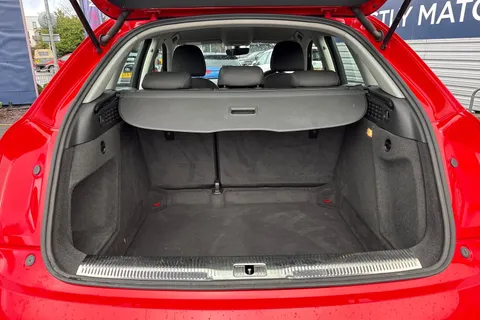 9 of 47 for AUDI Q3 1.4T FSI Sport 5dr S Tronic