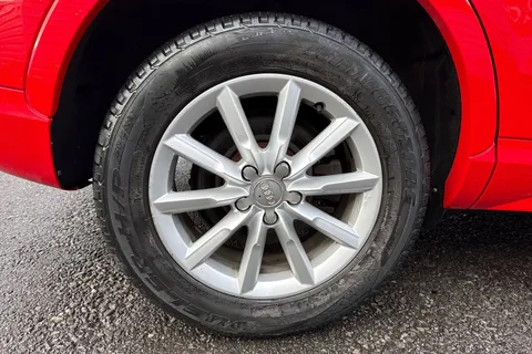 12 of 47 for AUDI Q3 1.4T FSI Sport 5dr S Tronic