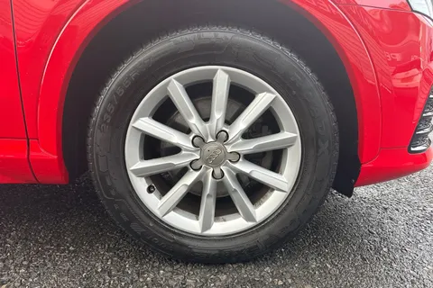 15 of 47 for AUDI Q3 1.4T FSI Sport 5dr S Tronic