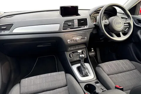 16 of 47 for AUDI Q3 1.4T FSI Sport 5dr S Tronic