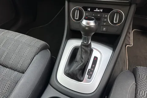 22 of 47 for AUDI Q3 1.4T FSI Sport 5dr S Tronic