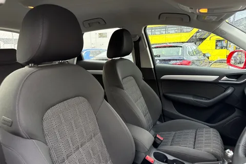 24 of 47 for AUDI Q3 1.4T FSI Sport 5dr S Tronic