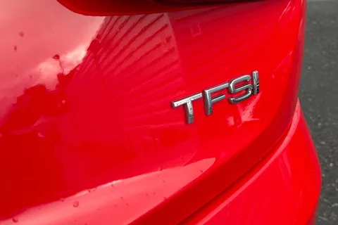 25 of 47 for AUDI Q3 1.4T FSI Sport 5dr S Tronic