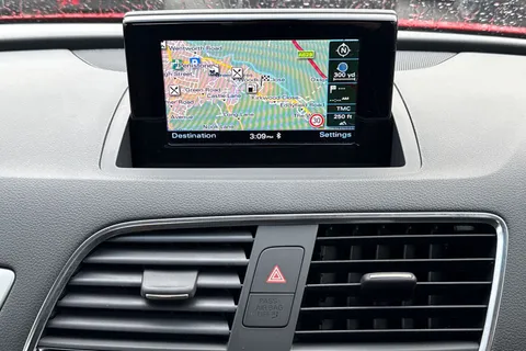 30 of 47 for AUDI Q3 1.4T FSI Sport 5dr S Tronic