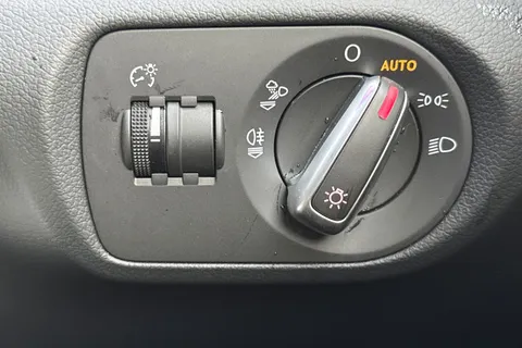 36 of 47 for AUDI Q3 1.4T FSI Sport 5dr S Tronic