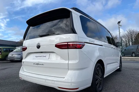 DH75ENV Volkswagen California Coast T7 SWB 150 PS DSG - Parking Heater / Delivery Mileage Thumbnail #32