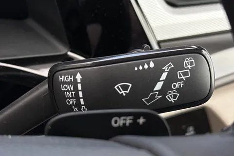 DH75ENV Volkswagen California Coast T7 SWB 150 PS DSG - Parking Heater / Delivery Mileage Thumbnail #47