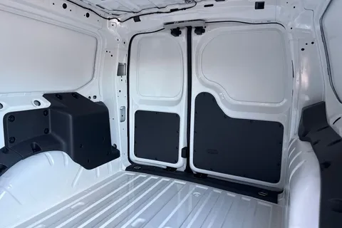 DE26LVR Volkswagen Caddy C20 Cargo Commerce Pro SWB 150 PS 1.5 TSI eHybrid 6sp DSG - Nav Thumbnail #19