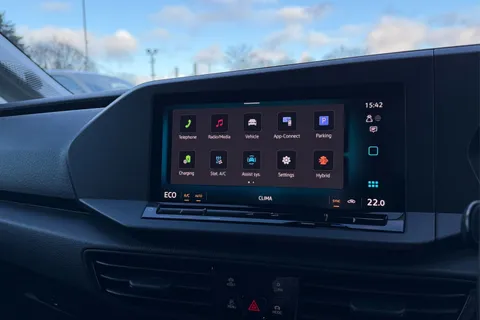 DE26LVR Volkswagen Caddy C20 Cargo Commerce Pro SWB 150 PS 1.5 TSI eHybrid 6sp DSG - Nav Thumbnail #44