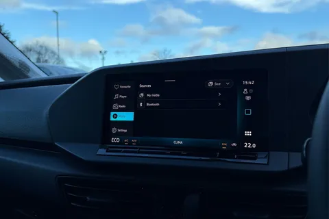 DE26LVR Volkswagen Caddy C20 Cargo Commerce Pro SWB 150 PS 1.5 TSI eHybrid 6sp DSG - Nav Thumbnail #47