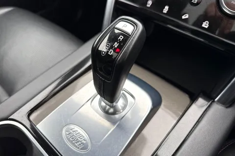 20 of 61 for Land Rover Discovery Sport 2.0 D240 MHEV R-Dynamic HSE Auto 4WD Euro 6 (s/s) 5dr