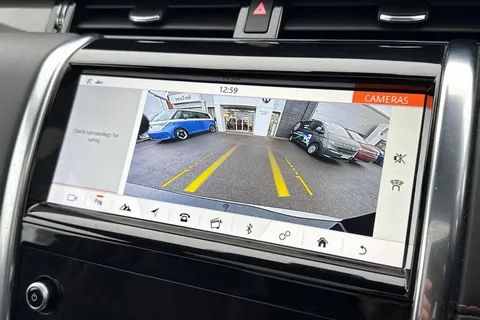 50 of 61 for Land Rover Discovery Sport 2.0 D240 MHEV R-Dynamic HSE Auto 4WD Euro 6 (s/s) 5dr