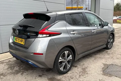 26 of 62 for NISSAN LEAF 110kW N-Connecta 40kWh 5dr Auto