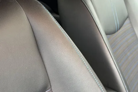 33 of 62 for NISSAN LEAF 110kW N-Connecta 40kWh 5dr Auto