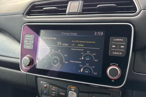 52 of 62 for NISSAN LEAF 110kW N-Connecta 40kWh 5dr Auto