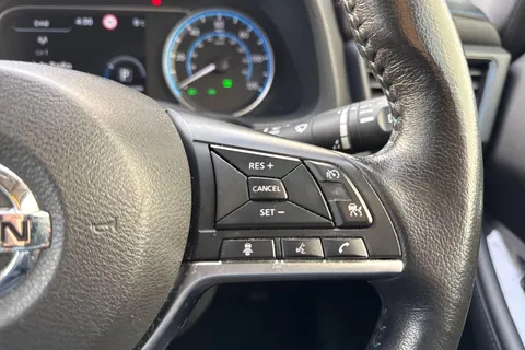 57 of 62 for NISSAN LEAF 110kW N-Connecta 40kWh 5dr Auto