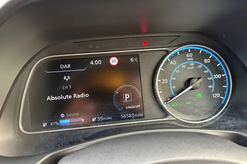 59 of 62 for NISSAN LEAF 110kW N-Connecta 40kWh 5dr Auto