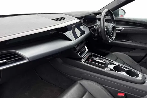 WP72VGD Audi e-tron GT quattro 350,00 kW Thumbnail #2