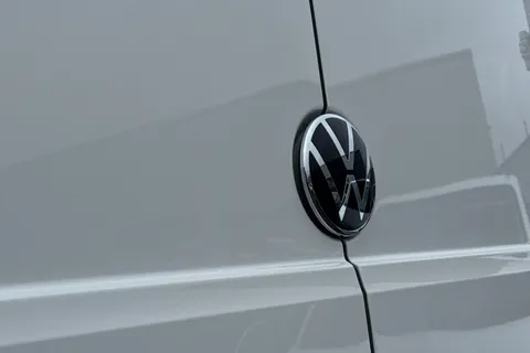 MF74OES Volkswagen Crafter 2.0TDI (140PS) CR35 MWB Manual Thumbnail #30