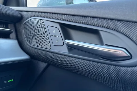 20 of 53 for Audi Q3 1.5 TFSI Sport Sportback S Tronic Euro 6 (s/s) 5dr