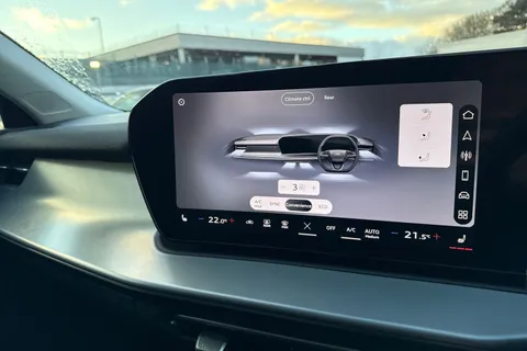 44 of 53 for Audi Q3 1.5 TFSI Sport Sportback S Tronic Euro 6 (s/s) 5dr