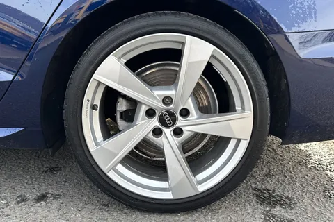 GY72RUA Audi A4 Avant 2.0 TFSI 35 S line S Tronic Euro 6 (s/s) 5dr Thumbnail #14