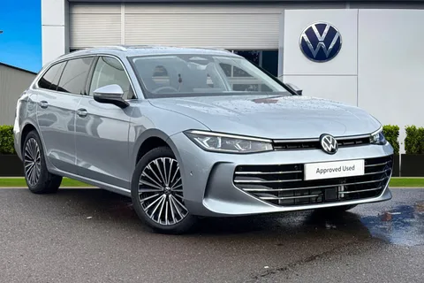 KP75LNR Volkswagen Passat 1.5 TSI eHybrid 272 Elegance DSG ⭐15' Infotainment pack incl. Head-up Displ Thumbnail #2