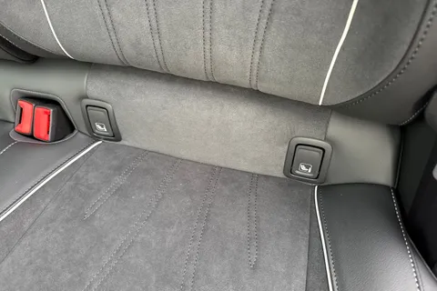 KP75LNR Volkswagen Passat 1.5 TSI eHybrid 272 Elegance DSG ⭐15' Infotainment pack incl. Head-up Displ Thumbnail #38