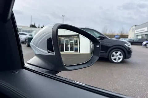 KP75LNR Volkswagen Passat 1.5 TSI eHybrid 272 Elegance DSG ⭐15' Infotainment pack incl. Head-up Displ Thumbnail #42