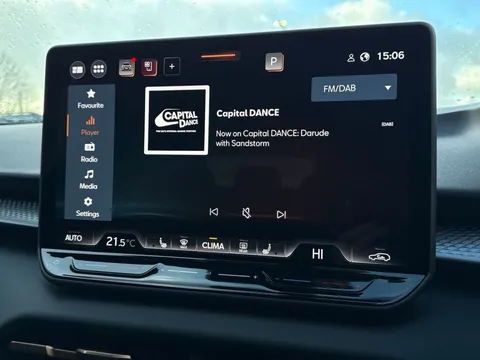 KO25FVF CUPRA Terramar 2.0 TSI 265 VZ2 5dr DSG 4Drive **PANORAMIC SUNROOF** Thumbnail #41