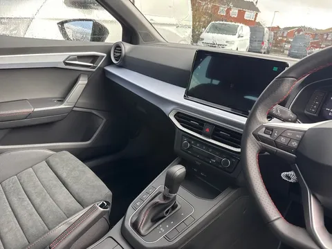 DC75BBE SEAT Ibiza 1.0 TSI 115 FR Sport 5dr DSG **DELIVERY MILEAGE** Thumbnail #15