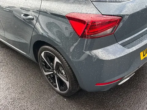 DC75BBE SEAT Ibiza 1.0 TSI 115 FR Sport 5dr DSG **DELIVERY MILEAGE** Thumbnail #16