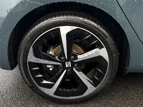 DC75BBE SEAT Ibiza 1.0 TSI 115 FR Sport 5dr DSG **DELIVERY MILEAGE** Thumbnail #23