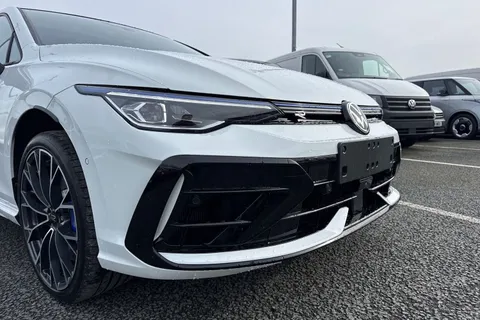  Volkswagen Golf 2.0 TSI R DSG 4Motion Euro 6 (s/s) 5dr Thumbnail #17