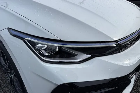  Volkswagen Golf 2.0 TSI R DSG 4Motion Euro 6 (s/s) 5dr Thumbnail #26