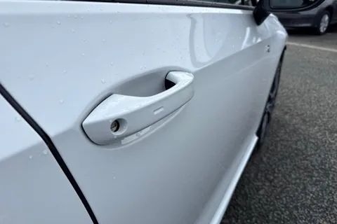  Volkswagen Golf 2.0 TSI R DSG 4Motion Euro 6 (s/s) 5dr Thumbnail #28