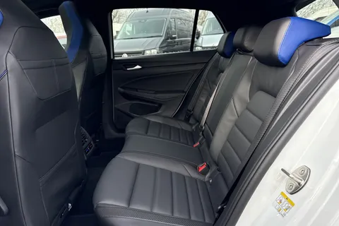  Volkswagen Golf 2.0 TSI R DSG 4Motion Euro 6 (s/s) 5dr Thumbnail #34