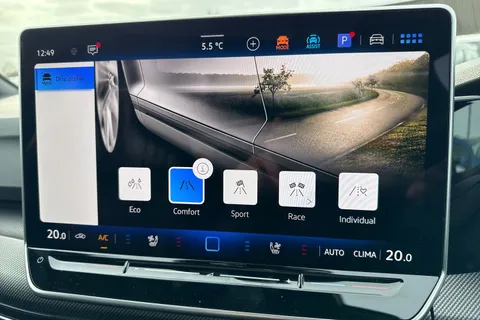  Volkswagen Golf 2.0 TSI R DSG 4Motion Euro 6 (s/s) 5dr Thumbnail #48