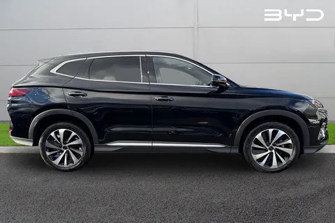 LC25BPZ BYD Seal U 1.5 DM-i 26.6kWh Comfort CVT Auto Euro 6 (s/s) 5dr Thumbnail #3