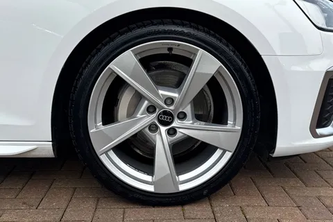 HG73SZK Audi A4 Avant Avant S line 40 TFSI 204 PS S tronic Thumbnail #23