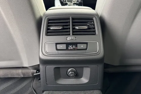 HG73SZK Audi A4 Avant Avant S line 40 TFSI 204 PS S tronic Thumbnail #37