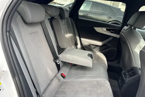 HG73SZK Audi A4 Avant Avant S line 40 TFSI 204 PS S tronic Thumbnail #43