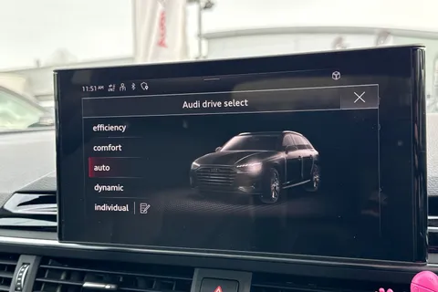 HG73SZK Audi A4 Avant Avant S line 40 TFSI 204 PS S tronic Thumbnail #58