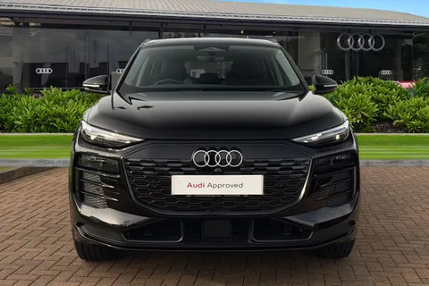 6 of 64 for Audi Q6 E-Tron Q6 SUV Sport e-tron performance 225,00 kW
