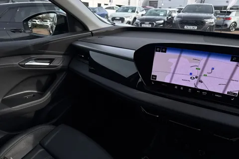 20 of 64 for Audi Q6 E-Tron Q6 SUV Sport e-tron performance 225,00 kW