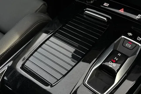 42 of 64 for Audi Q6 E-Tron Q6 SUV Sport e-tron performance 225,00 kW